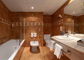 Hotel Centro, Affiliated By Melia 3*